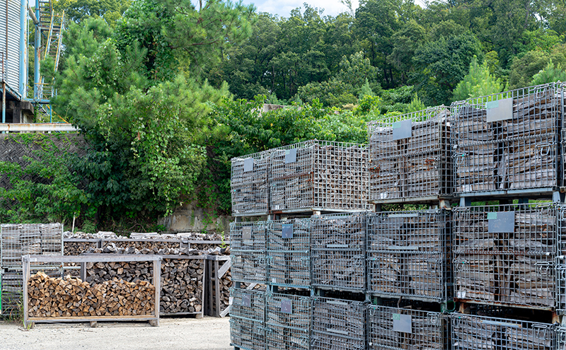 針葉樹ミックス薪（200kg）引換チケット 良質な薪 薪ストーブ用 焚火用 キャンプ用 アウトドアグッズ キャンプ用品 燃料 