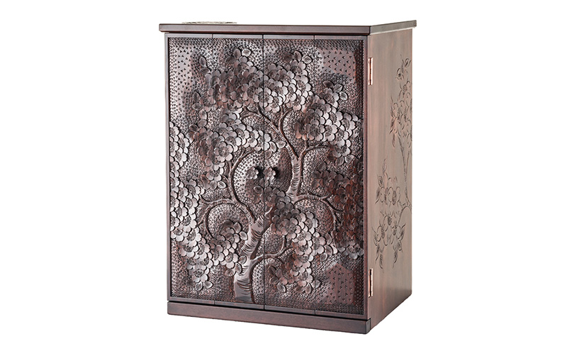 長野県軽井沢町のふるさと納税 軽井沢彫り　大坂屋家具店　置き仏壇 工芸品 民芸品 伝統技術 仏具 桜の彫刻 お仏壇 上品 豪華 リビング 軽井沢彫