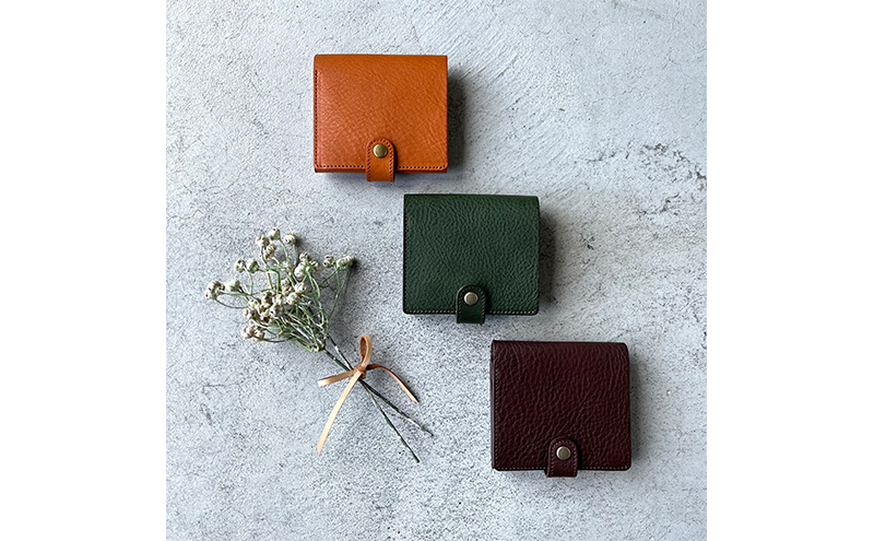 本革 スクエア二つ折り財布 シボ入り栃木レザー ファッション小物 革小物 レザー小物 ウォレット シンプル コンパクト お札入れ 小銭入れ カード入れ オープンポケット 