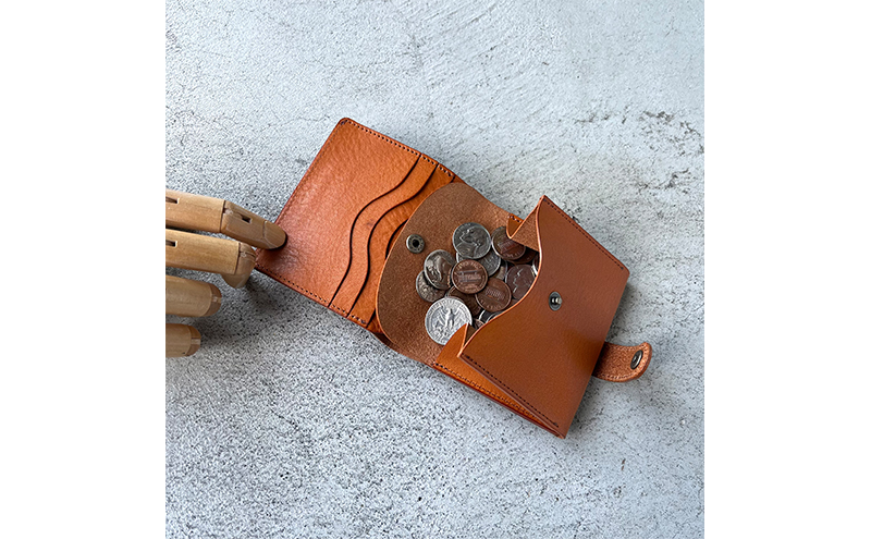 本革 スクエア二つ折り財布 シボ入り栃木レザー ファッション小物 革小物 レザー小物 ウォレット シンプル コンパクト お札入れ 小銭入れ カード入れ オープンポケット 