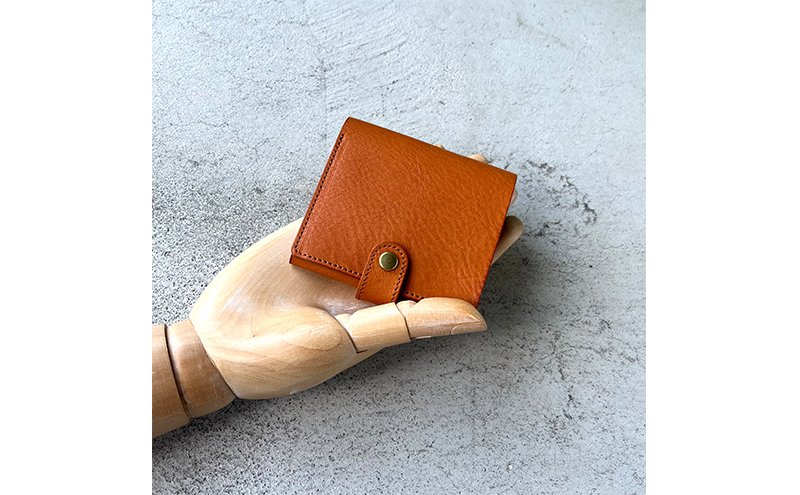 本革 スクエア二つ折り財布 シボ入り栃木レザー ファッション小物 革小物 レザー小物 ウォレット シンプル コンパクト お札入れ 小銭入れ カード入れ オープンポケット 