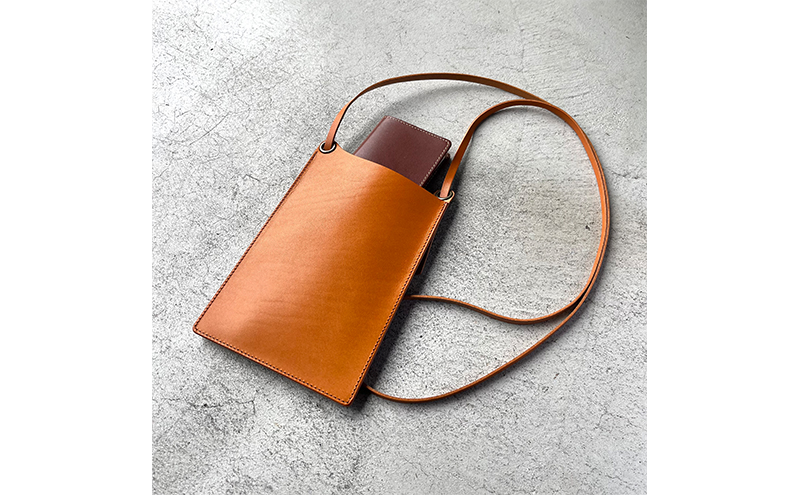 本革 スマホショルダー 栃木レザー ファッション小物 革小物 レザー小物 ショルダーバッグ シンプル ショルダーポーチ 牛革 カードポケット付き 