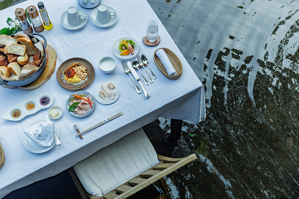 鹿児島県霧島市のふるさと納税 K-100 《セゾン限定》天空の森「春夏秋冬4回宿泊プラン」ペア宿泊券【天空の森】宿泊 旅行 チケット 宿泊券 温泉 旅行券 温泉 高級宿