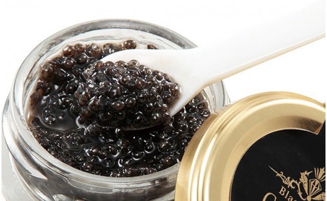 KYF004　【CF-R5cbs】 高知産熟成キャビア30g(化粧箱)シェルスプーン付Black Jewel＜高知市共通返礼品＞