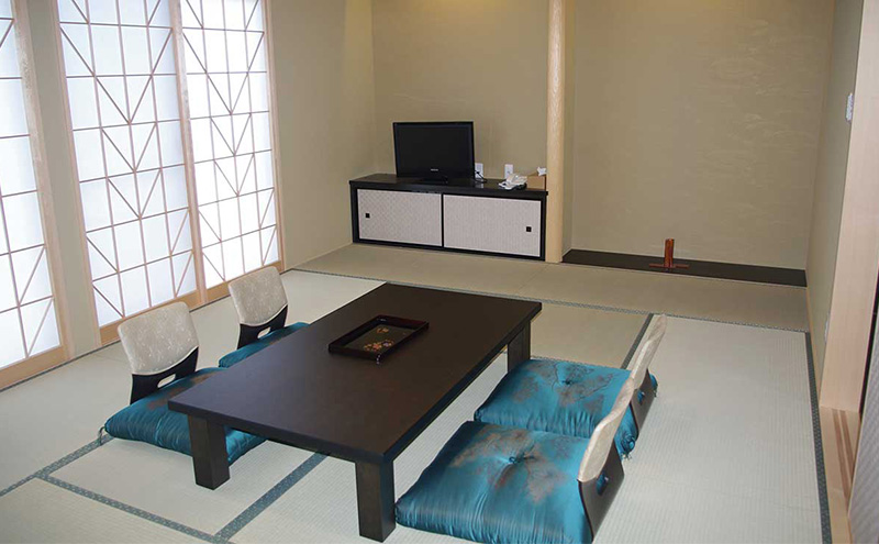 尾張温泉郷湯元館 感謝券 10000円 チケット 旅行 観光 料理自慢 温泉自慢 商品券 会席料理 かけ流し 天然温泉 癒し お出かけ 休日 休息 