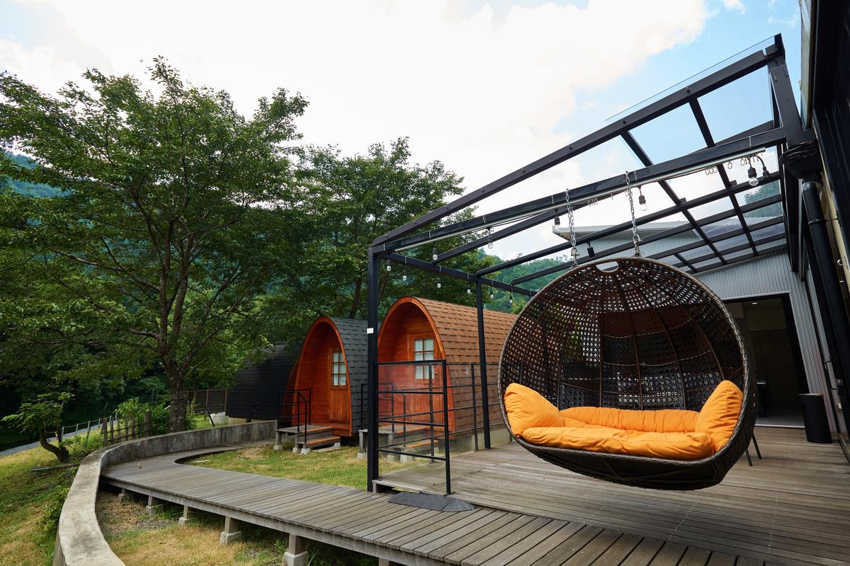 ミヤマテラス別館リバーフロント　1泊ご宿泊券　1～4名様 宿泊券 関西 京都府 旅行 1泊 ミヤマテラス 宿泊補助券 施設利用券 チケット 旅行券 ペット可 ペット同伴 ペットOK 宿泊 一棟貸し 別荘 貸し別荘 バーベキュー 京都 