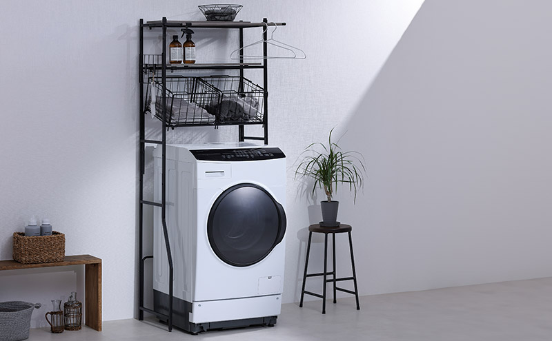 ランドリーラック バスケット付き伸縮スタイルランドリーラック アイリスオーヤマ ブラック BSSL-860R  バスケット付 伸縮ラック 洗濯機上収納 洗濯ラック 洗面所 収納 ラック ランドリー収納 可動棚 スリム 縦型 インテリア 