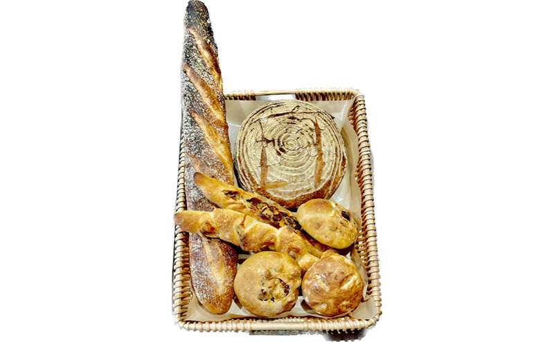 国産 オーガニック 小麦 の ハード系 フランスパン と 焼菓子 セット Ｍ 