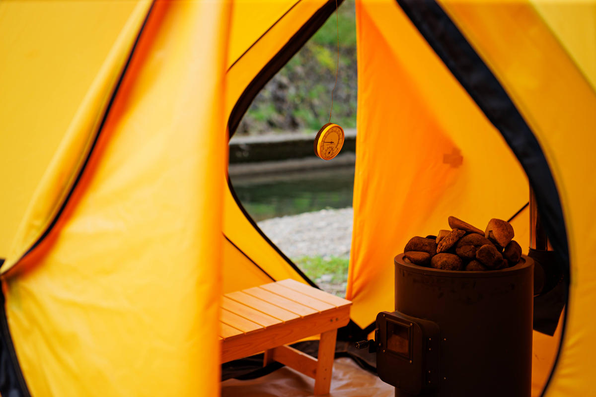 サウナ 料理旅館きぐすりや テントサウナ 大自然の中でアウトドアサウナを満喫！ テントサウナにハマる人が続出中！ 1～4名様プラン お出かけ アウトドア 体験 チケット 施設利用券 京都 