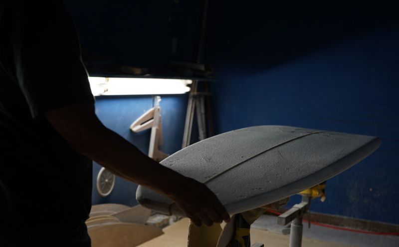 【完全オーダーメイド】サーフボード（ショート）　シェイパー藤沢譲二氏によるフルハンドメイド　デザインはハワイの人気アーティスト、クリスティ・シン氏の作品の中から選択　フリュードパワー・サーフクラフト 