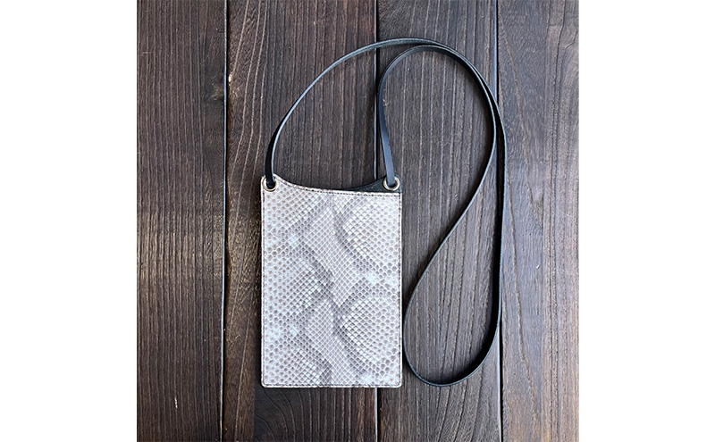 本革 スマホショルダー ダイヤモンドパイソンレザー ファッション小物 ファッション カバン バッグ スマホグッズ 栃木レザー プレゼント ギフト 