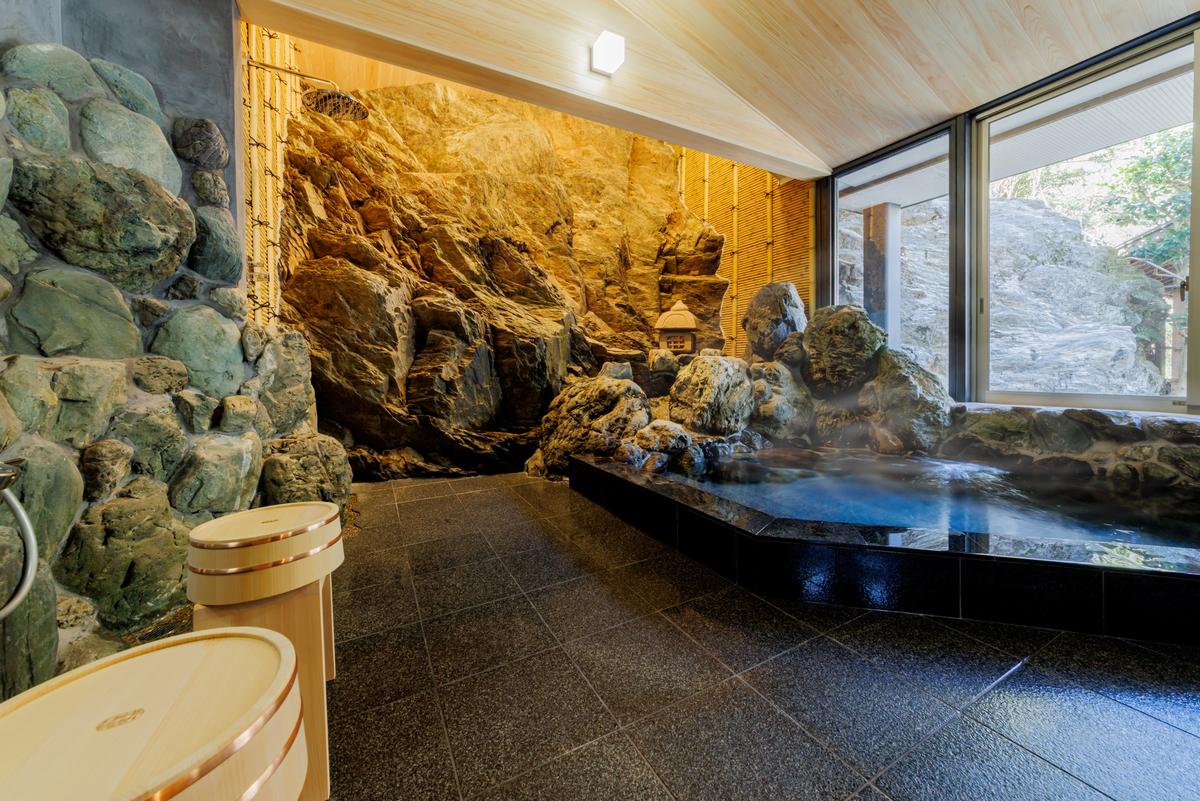 旅行 京都 料理旅館きぐすりや 紅葉の間 スイートルーム 夕食京地どりすき焼き ペア 宿泊プラン 関西 宿泊補助券 施設利用券 チケット 宿泊券 旅行券 宿泊 旅館 ホテル すき焼き 貸切風呂 