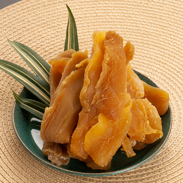 訳あり 大洗産 熟成 干しいも 900g (300g×3袋) 規格外 紅はるか 無添加 無着色 国産 干し芋 ほしいも 切甲 切り落とし スイーツ 茨城 茨城県産 べにはるか 送料無料