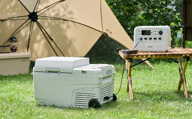 ポータブル冷温庫 26L 充電式 ポータブル 冷温庫 IPDW-B3A-W