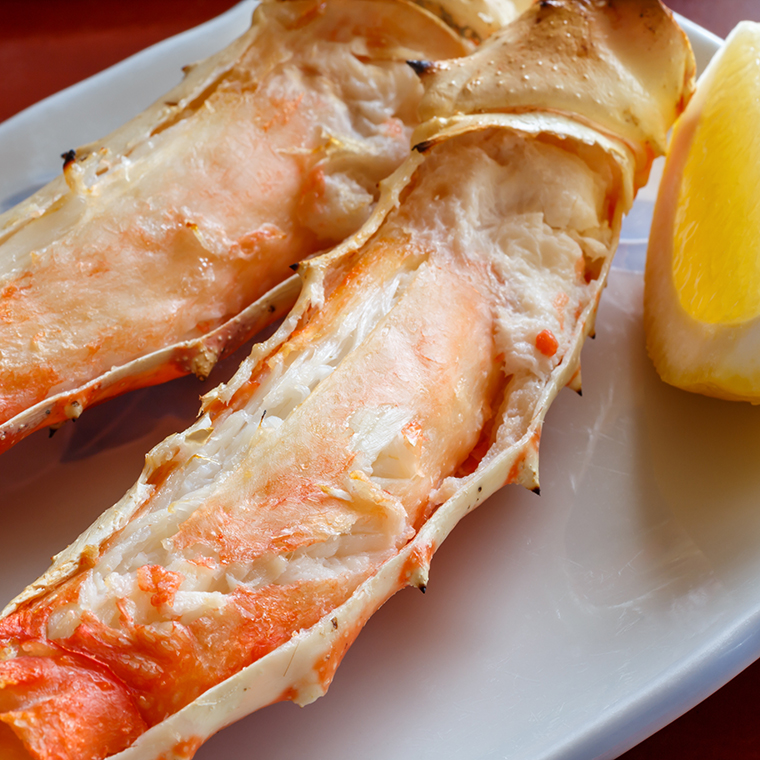 【12月25日決済確定分まで年内発送】 ボイル たらばがに 0.8kg（総重量 1kg ） 特大 5L シュリンクパック カジマ たらば蟹 タラバガニ たらばがに かに カニ 蟹