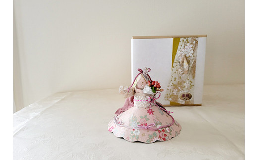 華姫(登録商標) 近江麻布使用 伝統工芸和紙人形の食器等装飾品【FH01W】