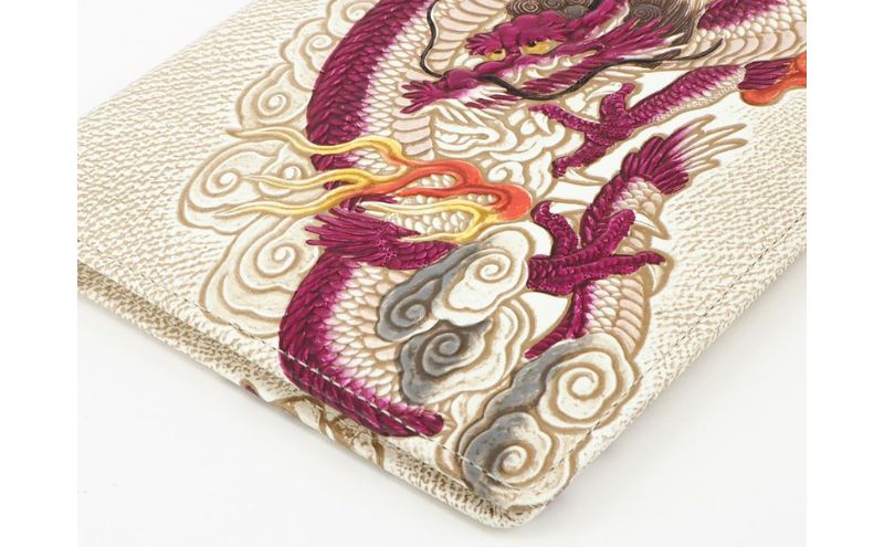 【文庫屋大関】パーソナルホルダー　龍神＜ワイン＞【皮革工芸品】 雑貨 日用品 ブックカバー パスポートケース 貴重品入れ マルチケース シンプル 和風 革小物 