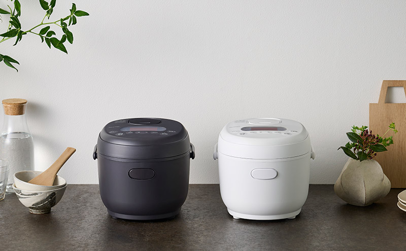 炊飯器 3合 アイリスオーヤマ ジャー RC-MDA30-W ホワイト マイコン 炊飯ジャー 銘柄炊き 炊き分け エコ 節電  新生活 一人暮らし 生活応援