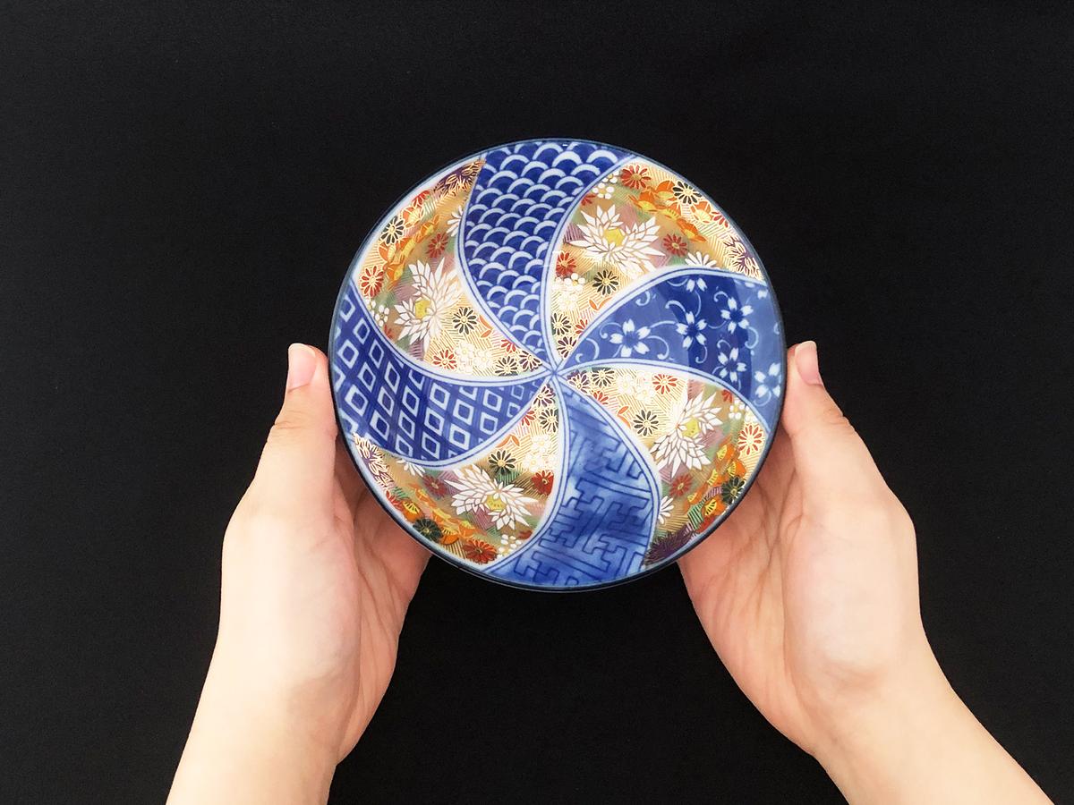 九谷焼　 4.8号小鉢揃　金花詰　a01 食器 キッチン雑貨 キッチンアイテム 雑貨 小物 お皿 小皿 食卓 テーブルコーディネート 