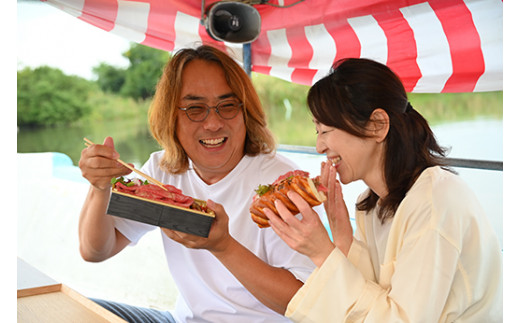 【ふるさと納税限定ツアー】水郷の街で非日常体験、湖上で味わう厳選近江牛【EJ003W】