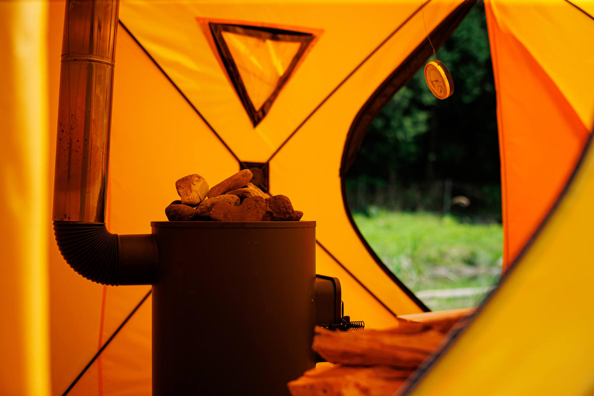 サウナ 料理旅館きぐすりや テントサウナ 大自然の中でアウトドアサウナを満喫！ テントサウナにハマる人が続出中！ 1～4名様プラン お出かけ アウトドア 体験 チケット 施設利用券 京都 