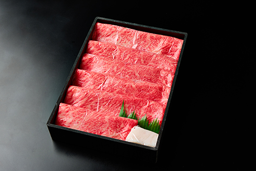 A5等級 未経産雌限定 特撰近江牛肩ロース すきやき 500g【FO14W】