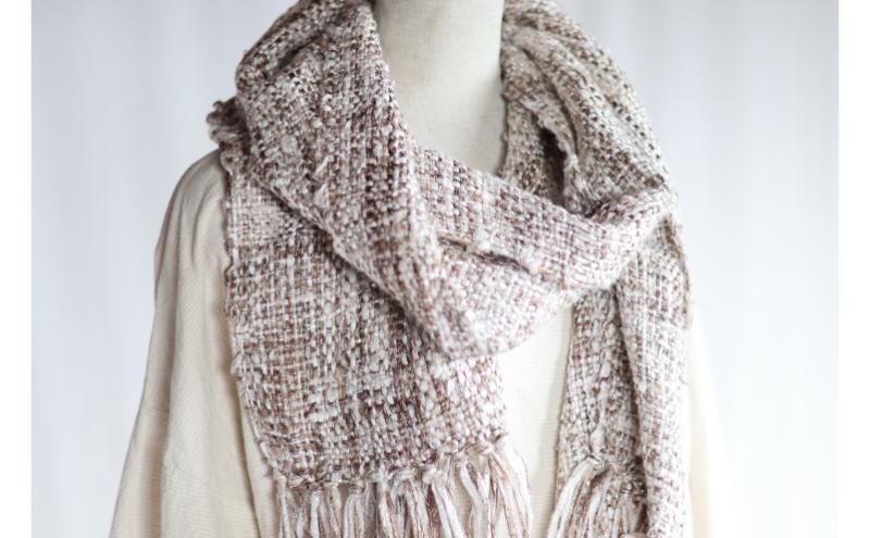 あったか ふんわり 柿渋染め手織りきびそマフラー シルク100％ ファッション レディース メンズ 防寒 新潟 