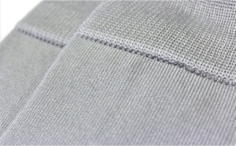 《絹生活研究所》内側シルク靴下2足セット（メンズM) ファッション小物 ファッション 服 衣類 男性 くつ下 