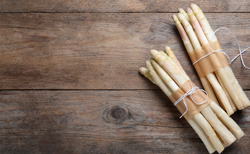 【2026年5月中旬～発送】訳あり ホワイト アスパラ SMサイズ混合 1kg セット北海道 富良野市 (スイートベジタブルファクトリー) 野菜 新鮮 直送 朝採り アスパラガス 道産 北海道 ふらの