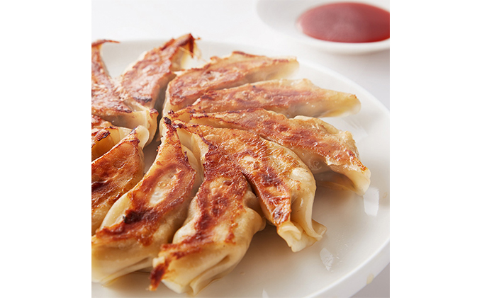 皮に加賀丸いもを練りこんだ美味蔵餃子12ヶ×5箱　60ヶ入り 肉の加工品 ぎょうざ 