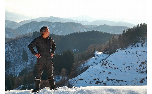 【特別栽培米】頂米 金兵衛 魚沼産従来コシヒカリ（精米）1kg お米 コメ 