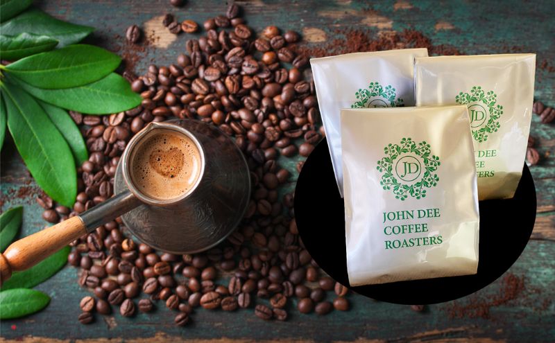 【出荷日焙煎確約】売上No1「ブラジル ショコラピーベリー」と店主が飲んで欲しい旬のコーヒー （すべて酸味の少ないタイプ）　3銘柄各200gで合計600g　焙煎後、豆のままでお届け！【豆・中挽き】 コーヒー豆 シングルオリジン コク 