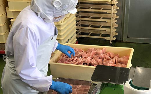 昆布締め 汐風セット6品 M-06B 白えび 丸玉 郷土料理 昆布 昆布〆 刺し身 白身 白海老 白エビ カジキ 車鯛 真鯛 鯛 タイ そでいか イカ あまえび エビ 甘海老 ヒラメ  富山県 立山町 お歳暮 お中元 F6T-324