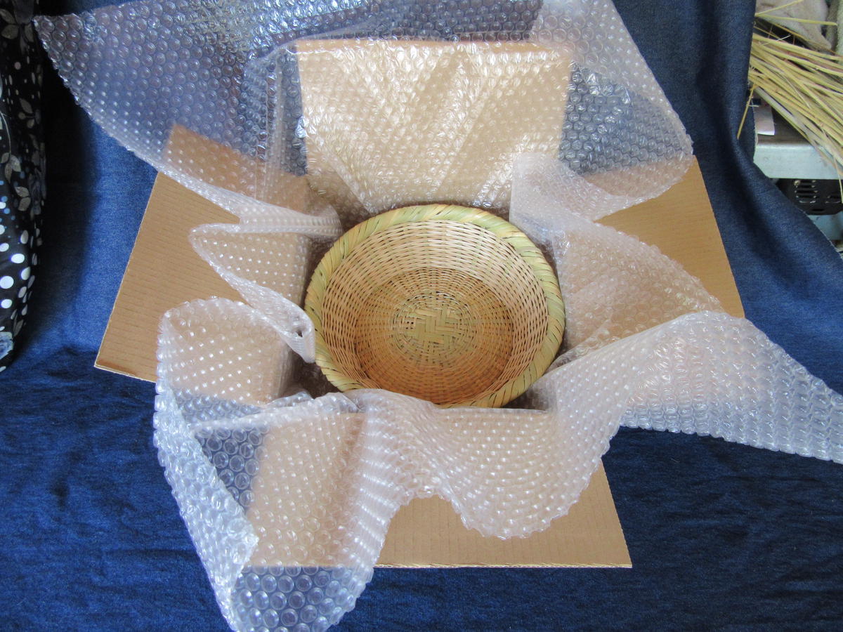 須賀川竹細工【台付かご】 