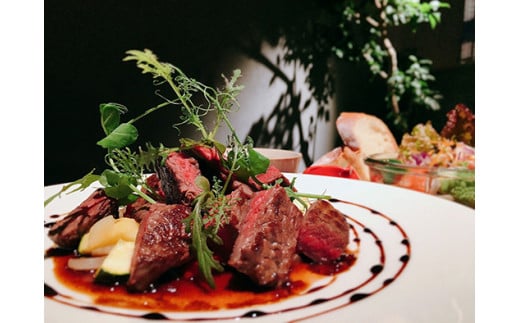 A5等級 未経産雌牛限定　近江牛サイコロステーキ　900g(450g×2)【FO25W】