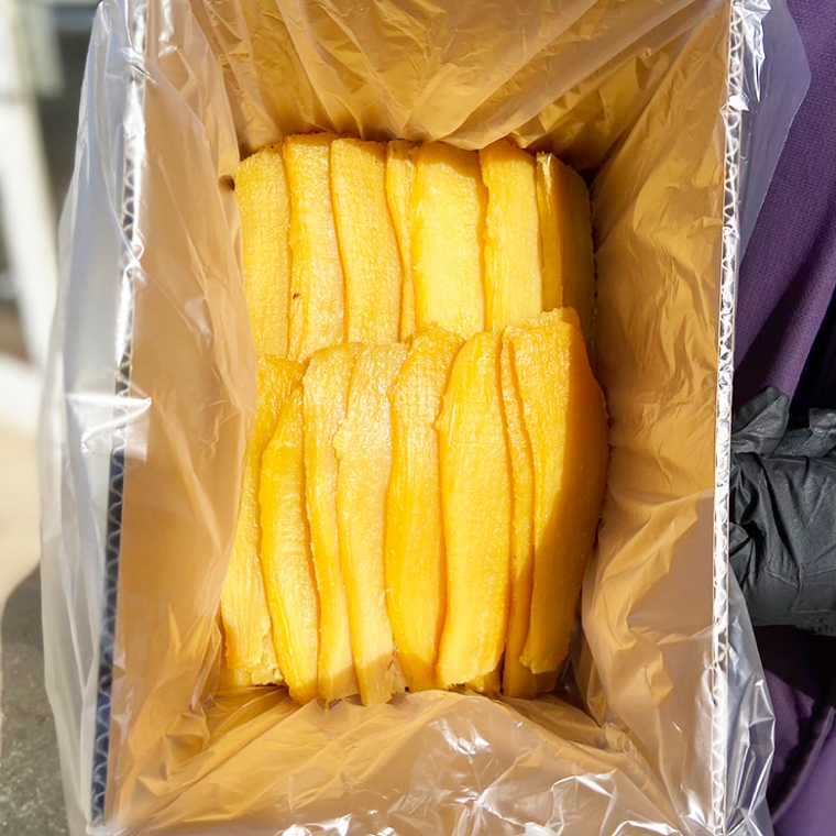 【先行予約】A品紅はるか干し芋（平干し）2kg 【茨城県 鹿嶋市 干しいも ほしいも さつまいも サツマイモ スイーツ 和菓子 期間限定 人気】 (KAM-27)