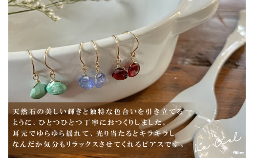 KBD-9-9　天然石のフックピアス ガーネット アクセサリー おしゃれ ピアス 耳飾り ジュエリー シンプル カジュアル ラグジュアリー キラキラ かわいい きれい 茨城 鹿嶋市