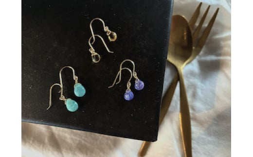 KBD-9-6　天然石のフックピアス アマゾナイト アクセサリー おしゃれ ピアス 耳飾り ジュエリー シンプル カジュアル ラグジュアリー キラキラ かわいい きれい 茨城 鹿嶋市