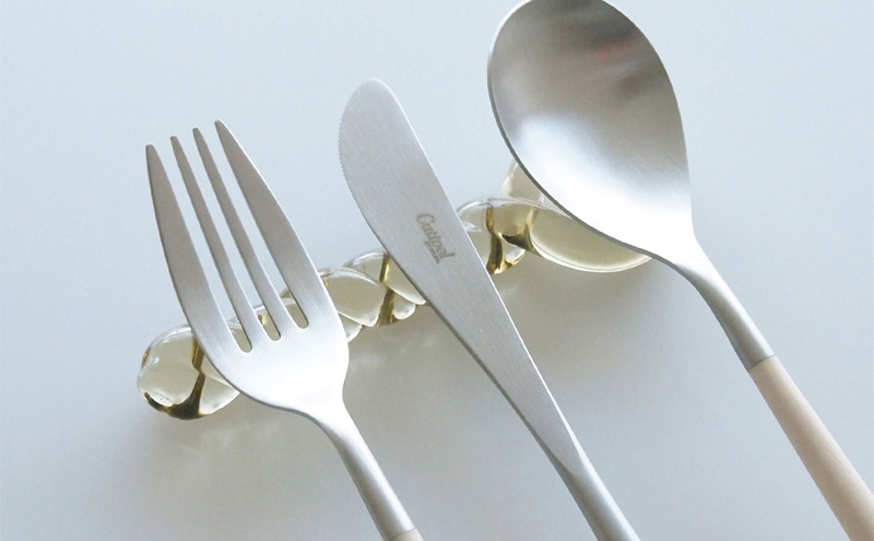 スピラリー　カトラリーレスト4点2色アソート（クリアー×2・タン×2） 