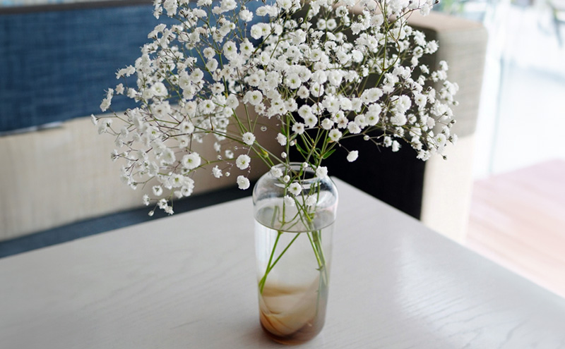 モルビ　フラワーベース（オパールブルーグレー） 