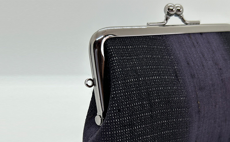 がま口ポーチM ぜんまい紬 濃紫 ファッション小物 財布 ファッション 