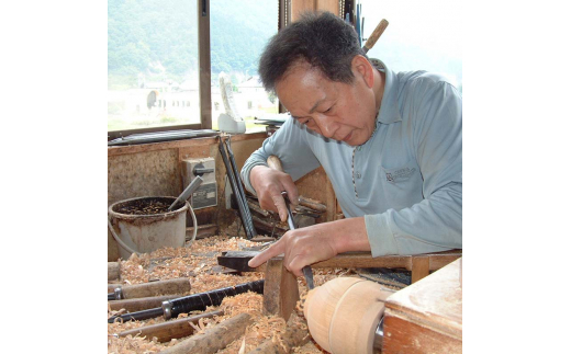 山中塗 飯椀 国産漆器 ごはん茶わん 欅 4.1 飯茶椀 赤摺 化粧箱入り 天然木 木製 欅 椀 器 漆器 父の日  敬老の日 ギフト 伝統工芸 工芸品 国産 日本製 復興 震災 コロナ 能登半島地震復興支援 北陸新幹線 F6P-0207