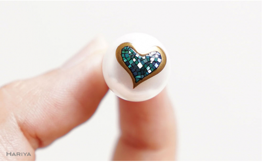 ハート蒔絵 マベパールピンブローチ 桐箱付き 蒔絵 漆 マベパール ハート ハート型  ピンブローチ アクセサリー ギフト 伝統工芸 工芸品 国産 日本製 復興 震災 コロナ 能登半島地震復興支援 北陸新幹線 F6P-1704
