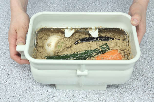 ぬか漬け器「ぬか楽アルファ」と熟成ぬか床＋補充ぬかのセット ぬか床キット 手作り 雑貨 日用品 