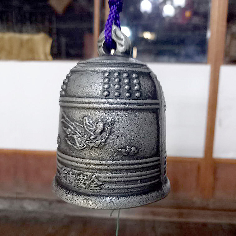 テレビで紹介 》梵鐘風鈴 (銀色) 梵鐘 風鈴 ふうりん 鈴 鐘 伝統工芸