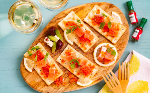 24-123 【年内配送12月15日入金まで】鮭親子漬けセット(8個) within2025