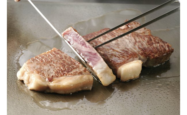 【カネ吉山本】近江牛[吟] ステーキ用 サーロイン【400ｇ（約 200g×2枚）】【Y021W1】