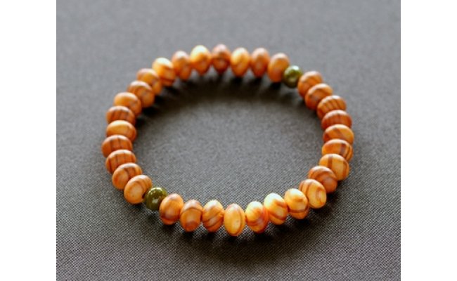 滋賀県伝統的工芸品認定の木珠　近江の数珠職人のブレスレット【F004W】