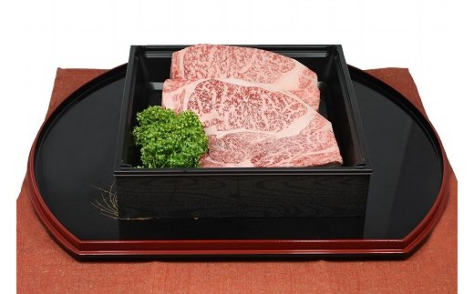 [4等級以上]近江牛 ステーキ用肩ロース[360g(180g×2枚)][AB45U]