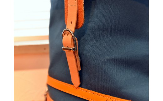 ハンドメイド　八幡帆布鞄リュック・名入れ可能　Mサイズ　【CC04W】
